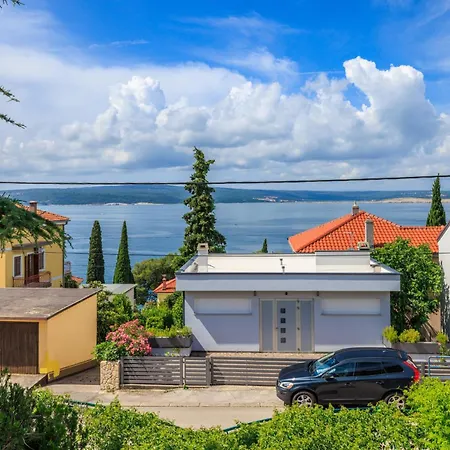 アパート Posavec *